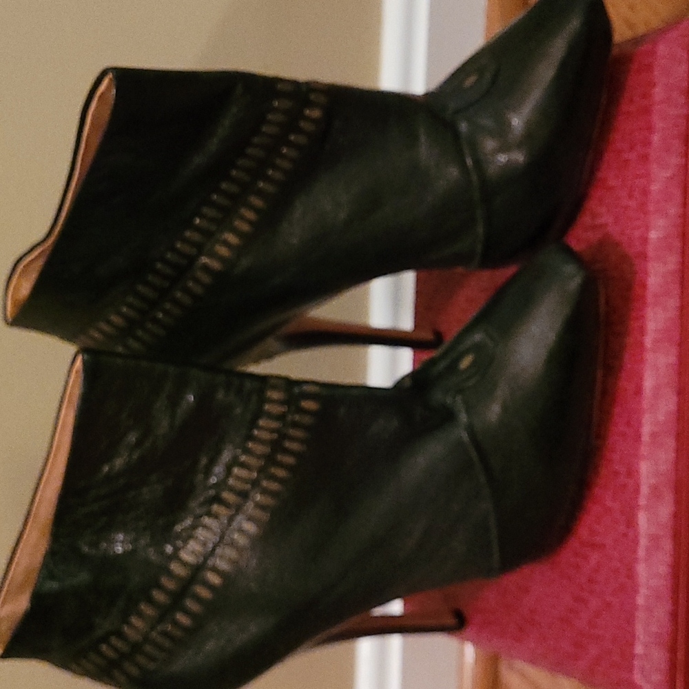 L.A.M.B Gwen Stefani Jaycee ankle boots.